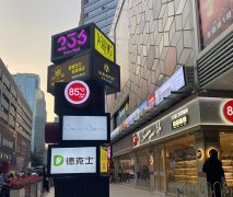 老餐飲設計師為您解讀新餐飲品牌選址是綜合商場店好還是街邊店鋪好？